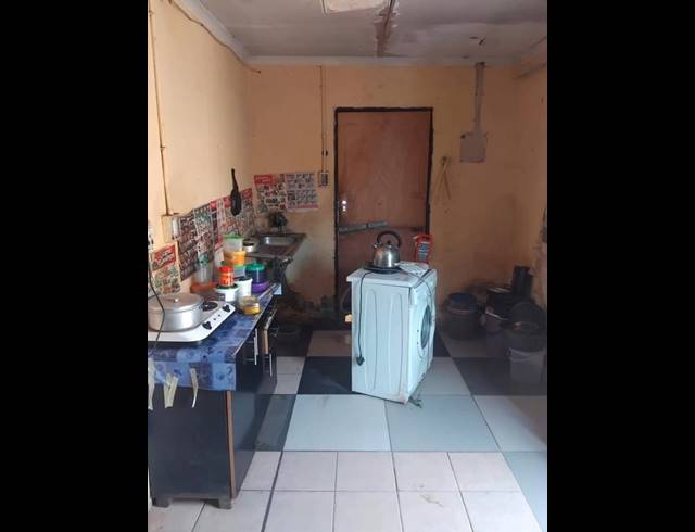 2 BEDROOM HOUSE FOR SALE IN KANANA PARK